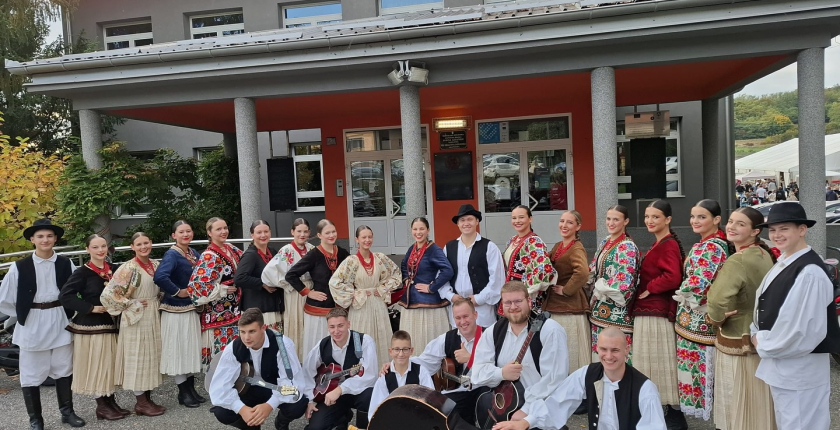 "Tancala bi’, al’ ne mogu" u Adamovcu